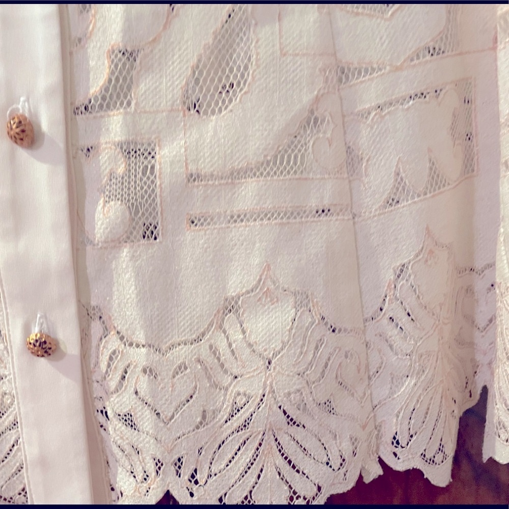 Anthropologie Cream Lace Blouse - Picture 8 of 11